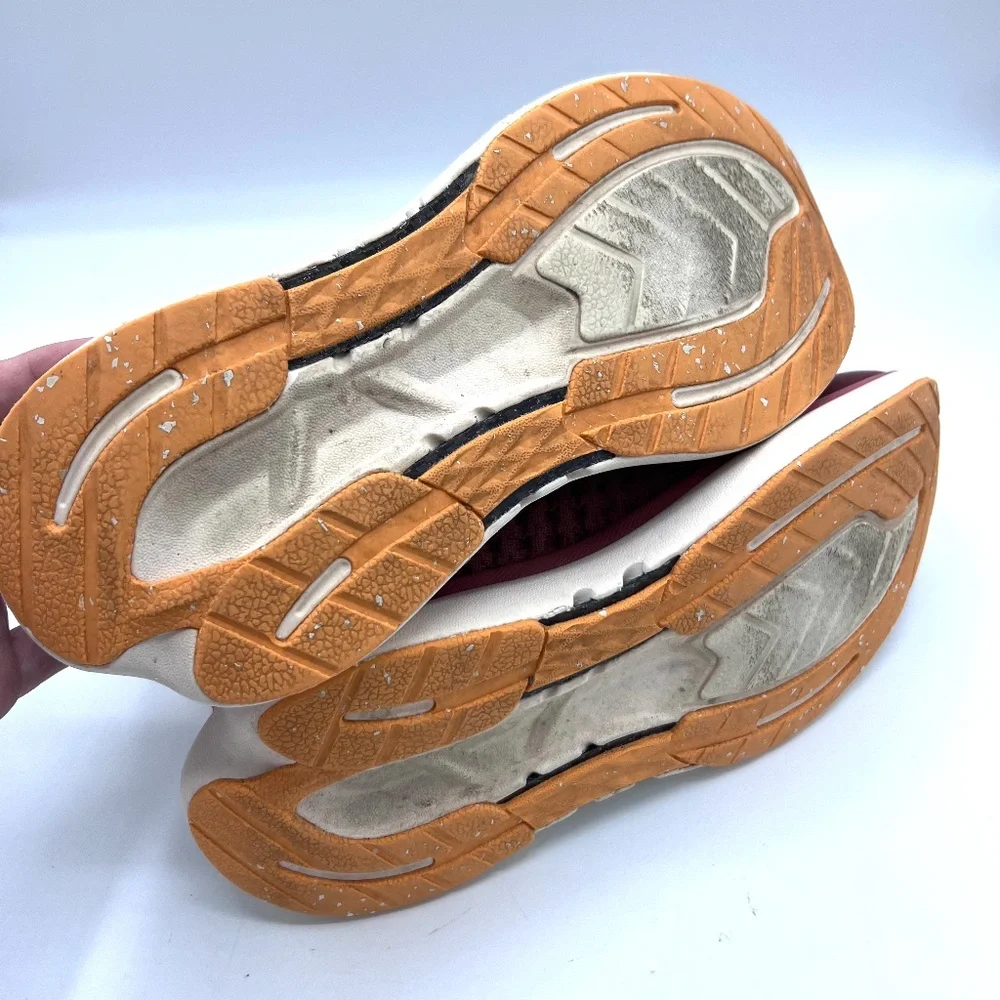 Rabbit Women's Dream Chaser Running Sneaker Shoes - Blushing‎ Rose Size 8